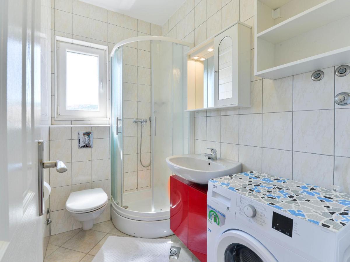 Apartment Matas - Srd318 By Interhome روفانجسكا المظهر الخارجي الصورة